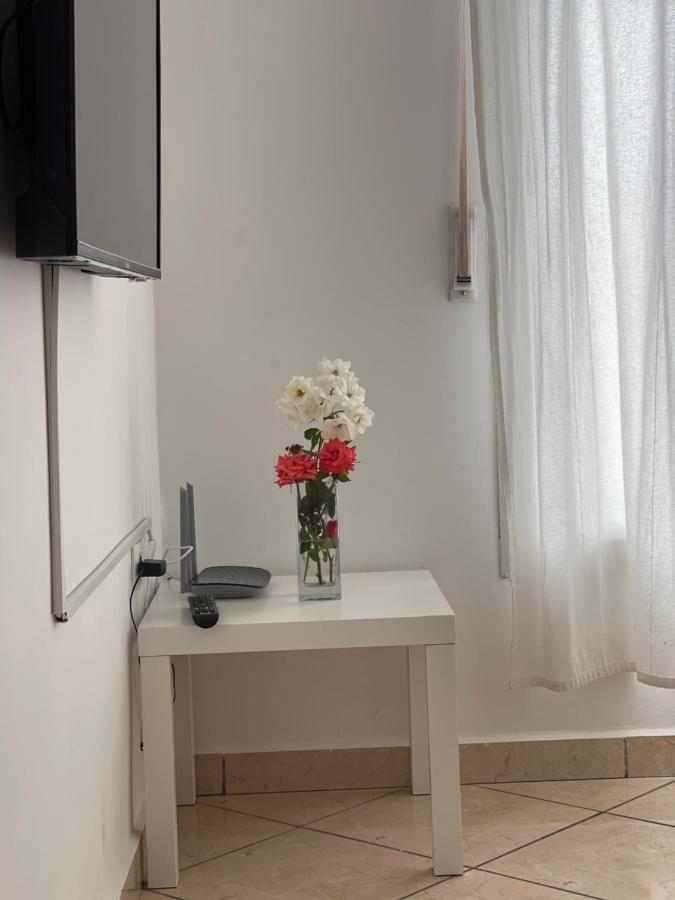 Apartamento Piso céntrico y a pie de playa. Martil Exterior foto