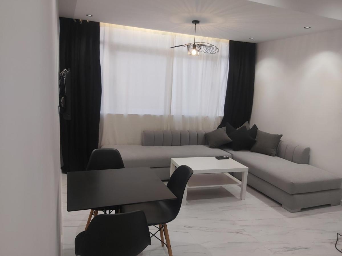 Apartamento Piso céntrico y a pie de playa. Martil Exterior foto
