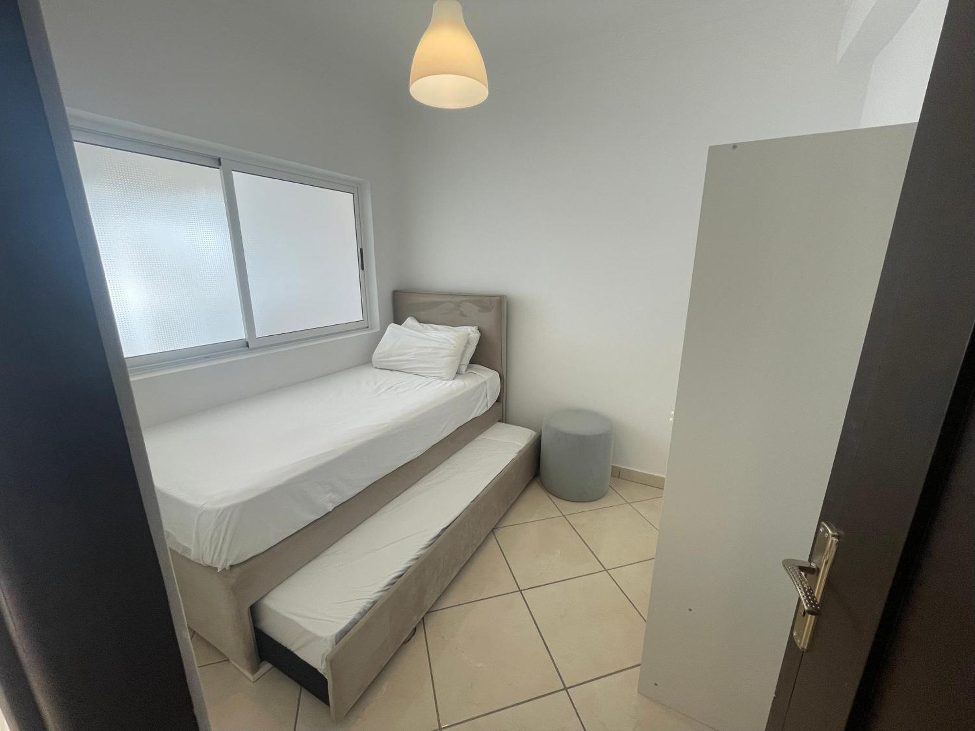 Apartamento Piso céntrico y a pie de playa. Martil Exterior foto